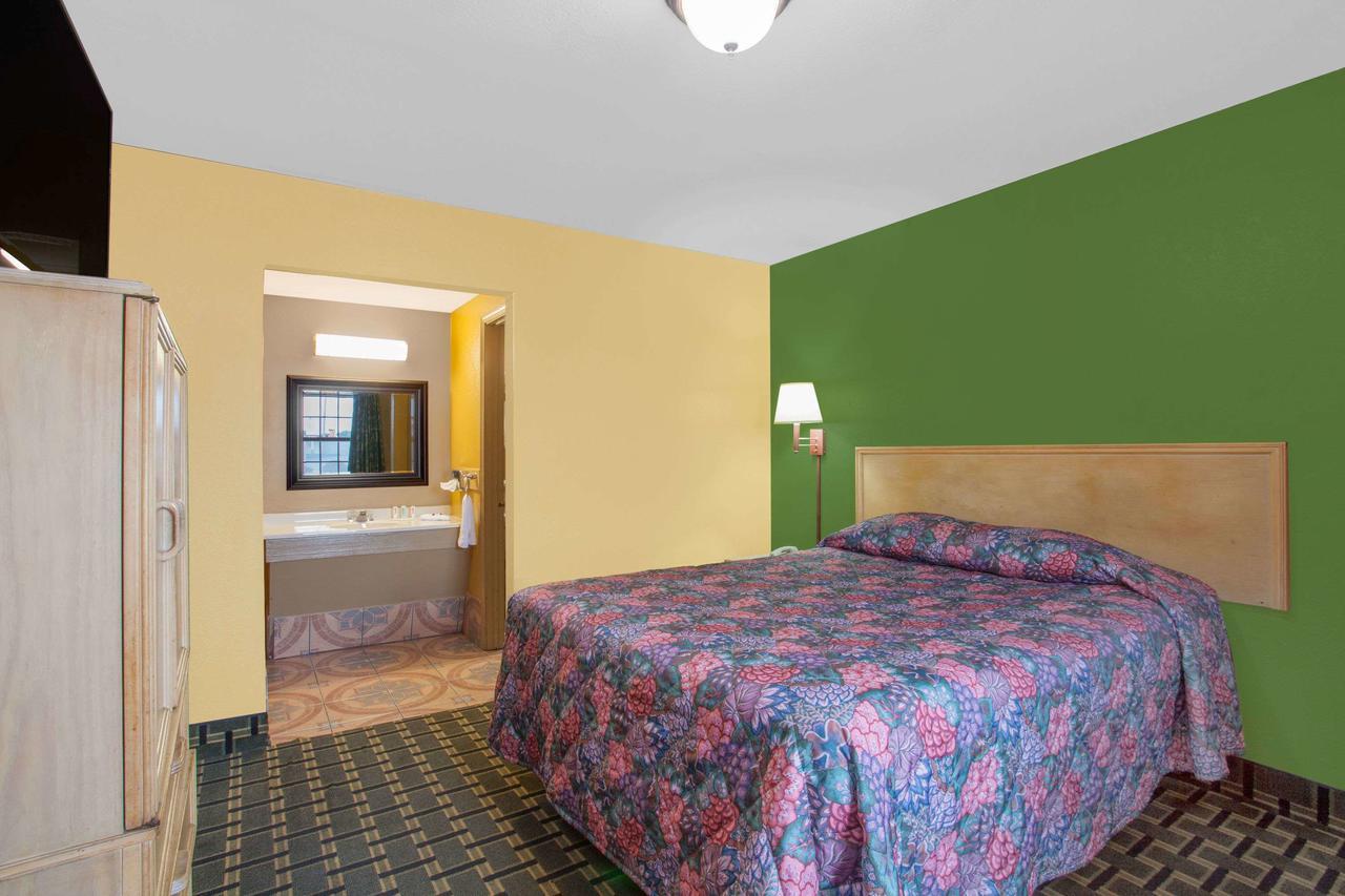 Knights Inn Wildersville Exterior foto